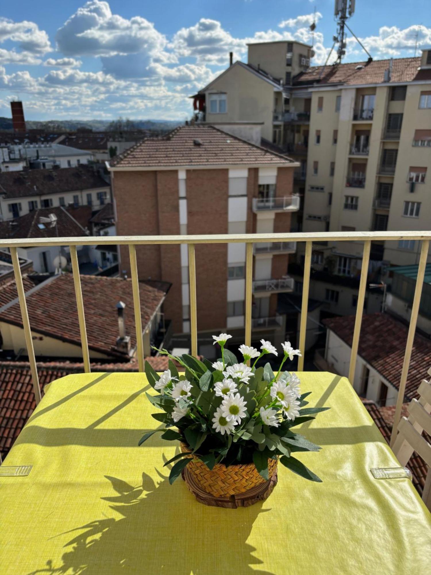 Appartamento Casa Fontana アスティ エクステリア 写真